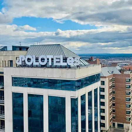 بيت ضيافة Polotel *