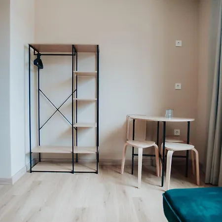 Polotel בית הארחה 3*