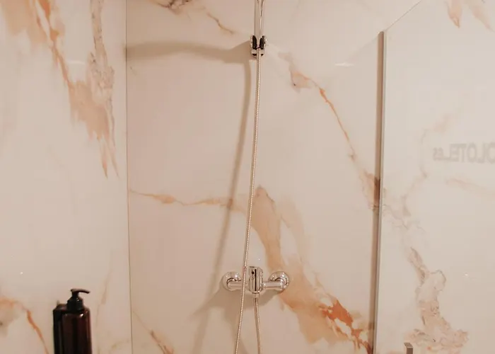 Polotel Konukevi Valladolid