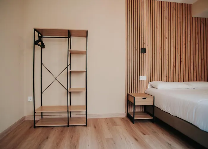 Polotel Konukevi Valladolid